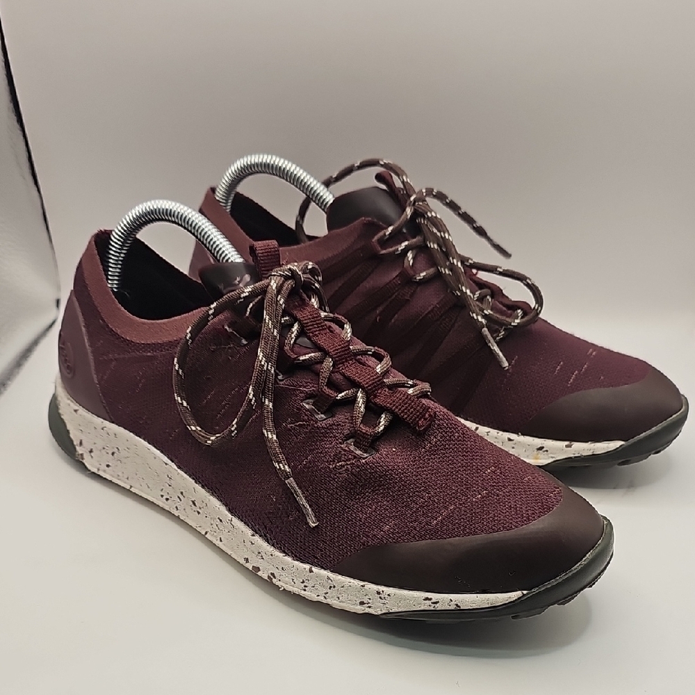 chaco Burgundy Athletic Sneakers womens size 9